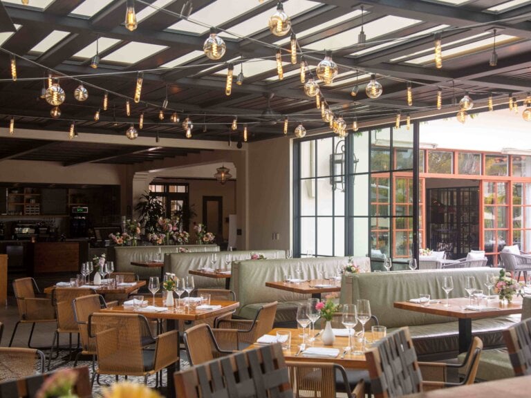 Seasons Restaurant Dining 1